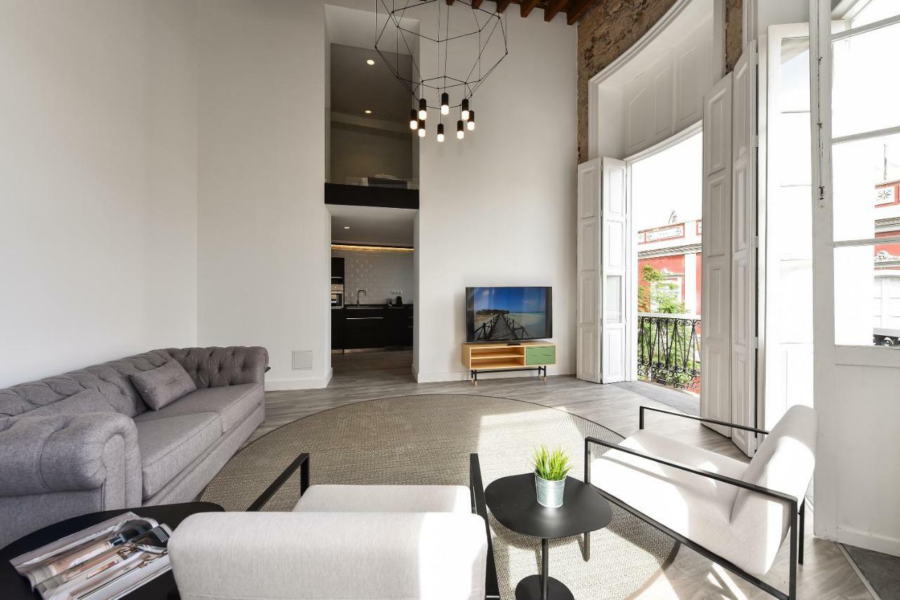 Off Triana Apartamento *