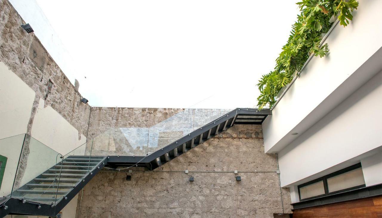 Apartment Off Triana