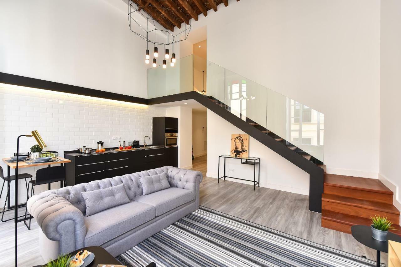 Off Triana Apartment *