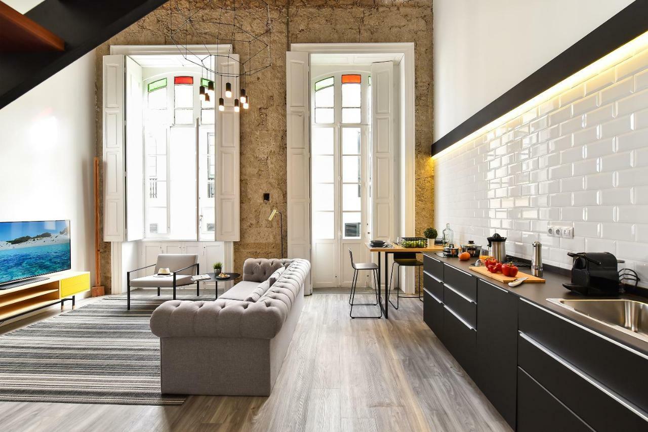 Apartment Off Triana